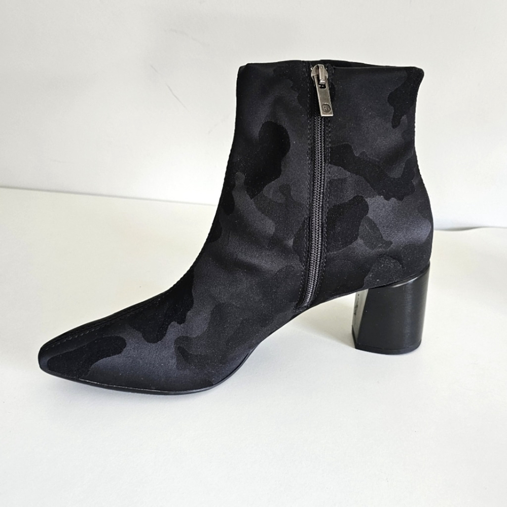 Peter Kaiser Black Camouflage Ankle Boots Size 7.5